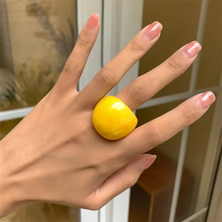 Bague resine large jaune - Jaune