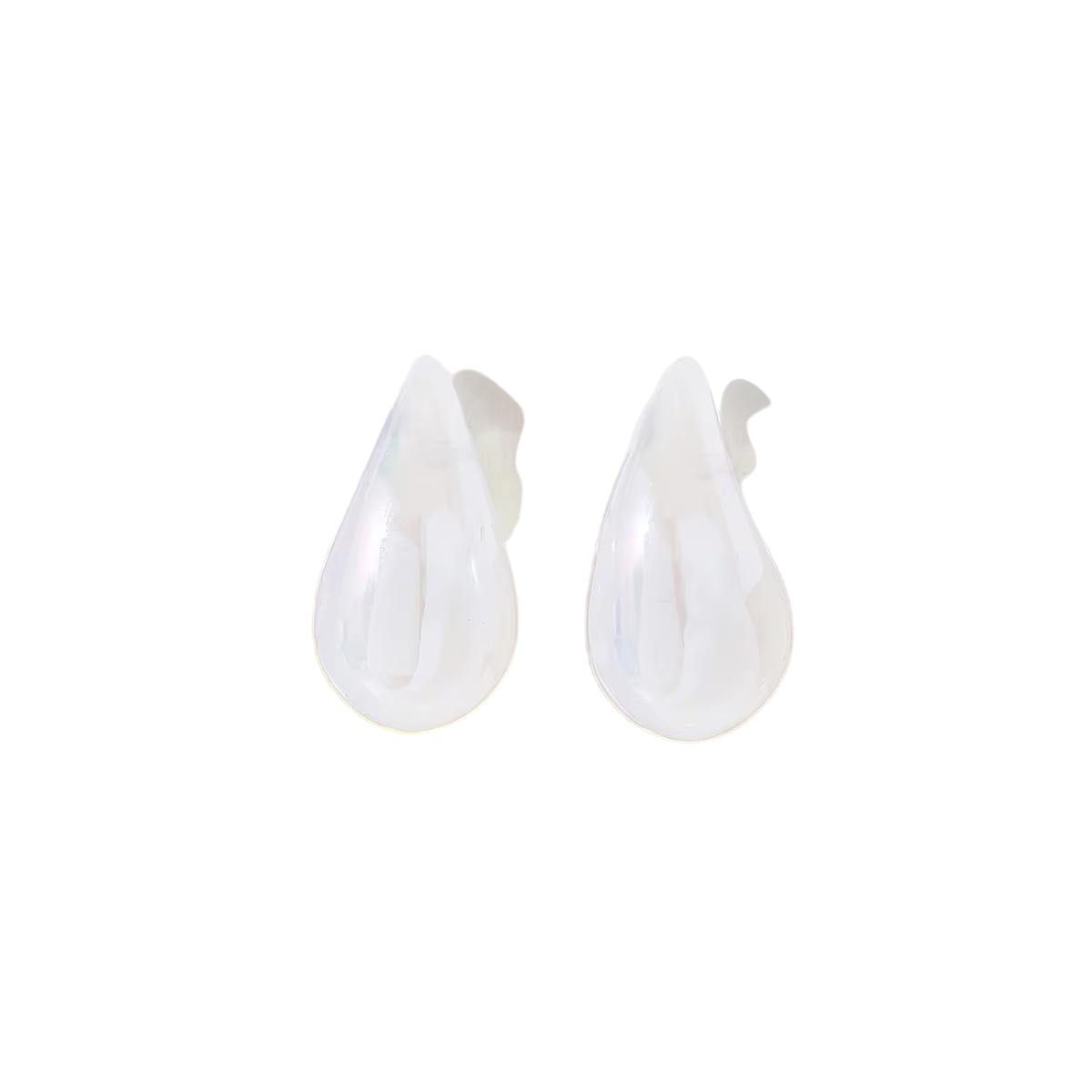 Boucles d'oreilles resine gouttes blanches